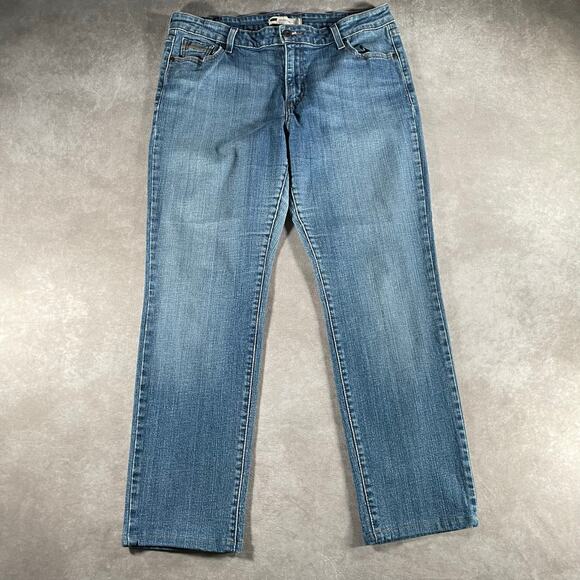 Women’s Levi’s Mid Rise Skinny Medium Wash Denim Jeans - Picture 2 of 7